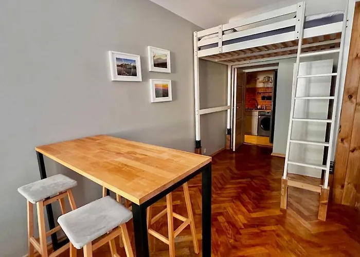 Apartman Cinema With A View Of Old Town *