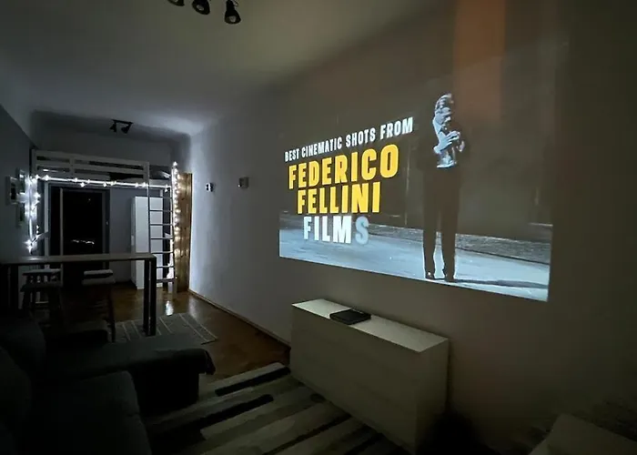 Cinema With A View Of Old Town Lägenhet *