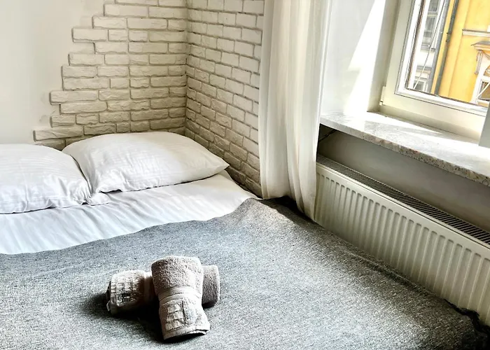 Cinema With A View Of Old Town Lägenhet