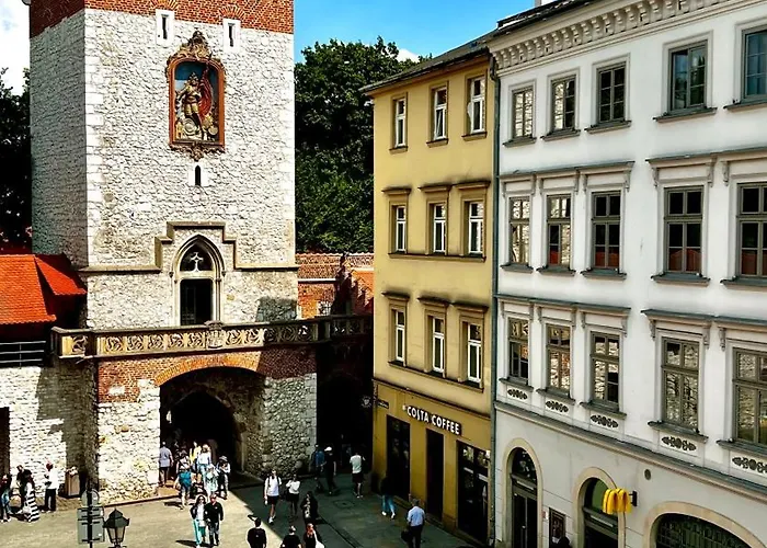 Cinema With A View Of Old Town Lägenhet *