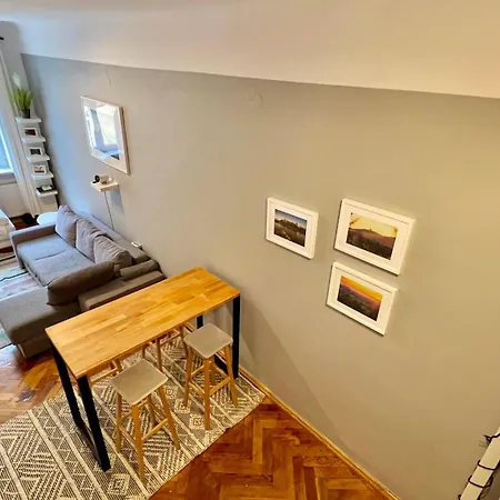 Cinema With A View Of Old Town Apartment Krakau
